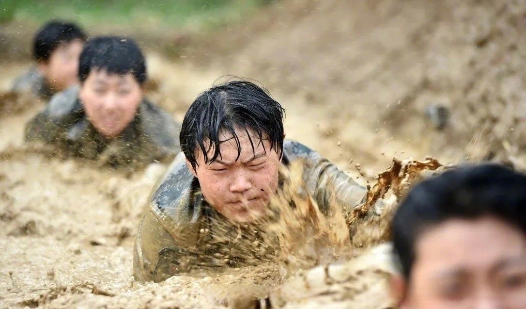 埋头苦干！选手们战战兢兢刻苦训练的简单介绍